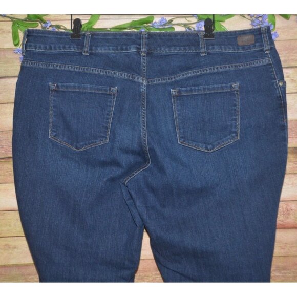 Lee Relaxed Fit Straight High Rise Blue Jeans Plus Size 22WP Instantly Slimming - Picture 5 of 10